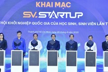 Церемонию открытия SV-Startup. Фото: Тхань Жанг