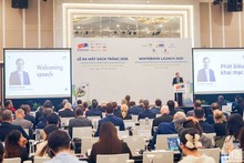 Общий вид церемонии презентации Белой книги EuroCham 2025 года. Фото: Чунг Хынг