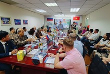 Общий вид встречи. Фото: Минь Туан