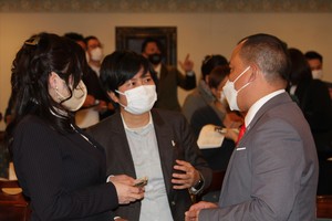 Предприниматели Вьетнама и Японии обсуждают вопросы. Фото: ВИА