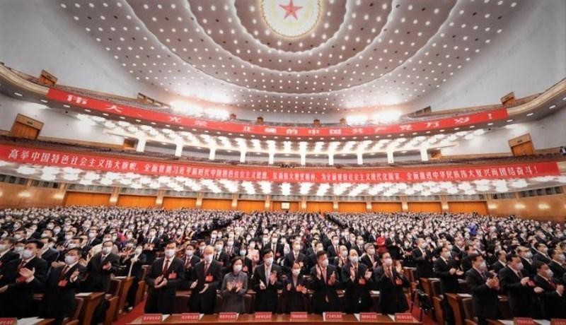 Делегаты на церемонии закрытия 20-го съезда КПК.