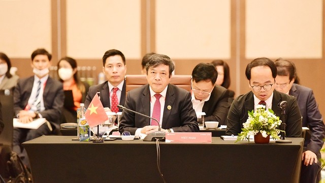 Вьетнамская делегация на совещании министров туризма АСЕАН-Россия. Фото: Главное управление туризма