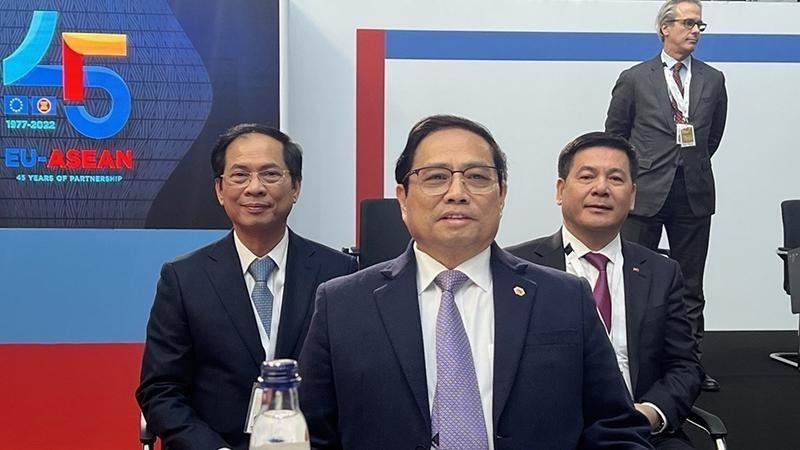Премьер-министр Фам Минь Тьинь принимает участие в открытии саммита. Фото: ВИА