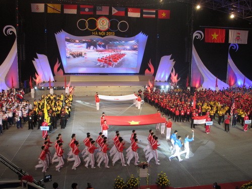 Спортивный фестиваль школьников 2013 года был проведен во Вьетнаме. Фото: VGP