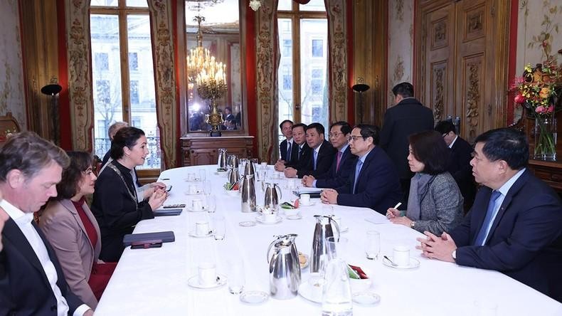 Общий вид встречи Премьер-министра Вьетнама с Мэром Амстердама. Фото: ВИА