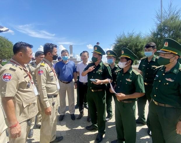 Компетентные органы Вьетнама тесно координировали действия с камбоджийской стороной для спасения и возвращения вьетнамских рабочих на Родину. Фото: VNA