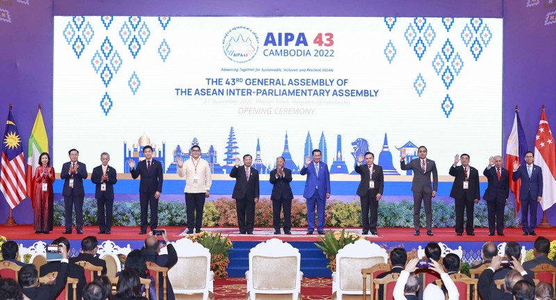 Главы делегаций Парламентов-членов АИПА на церемонии открытия АИПА-43. Фото: ВИА
