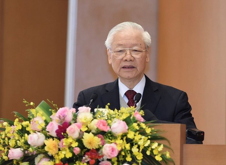 Генеральный секретарь Нгуен Фу Чонг выступает на конференции. Фото: Чан Хай