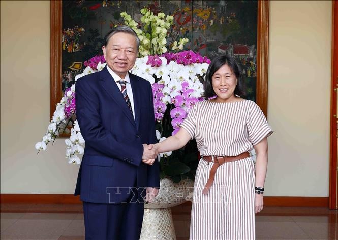 Министр То Лам и торговый представитель США Кэтрин Тай. Фото: ВИА