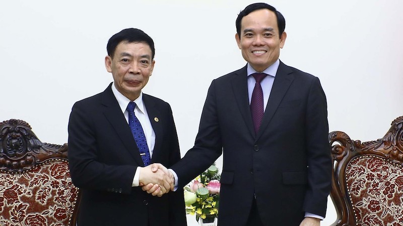 Вице-премьер Чан Лыу Куанг и Министр внутренних дел Лаоса Тхонгчань Манисай. Фото: ВИА