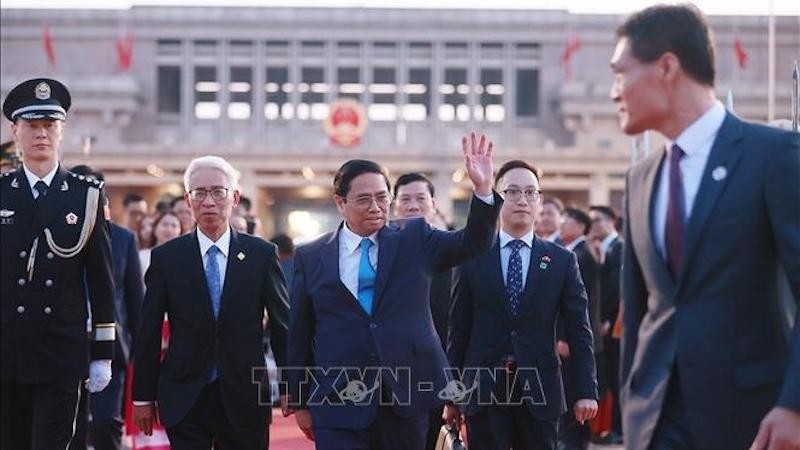 Премьер-министр Фам Минь Тьинь успешно завершил официальный визит в Китай и участие в совещании ВЭФ. Фото: ВИА