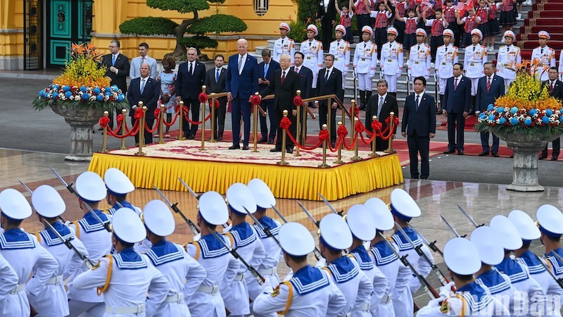 Церемония встречи Президента Джо Байдена. Фото: ВИА