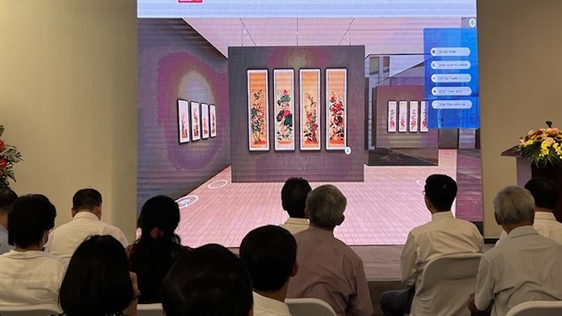 Создание виртуального выставочного художественного пространства направлено на сближение искусства и публики. Фото: baovanhoa.vn