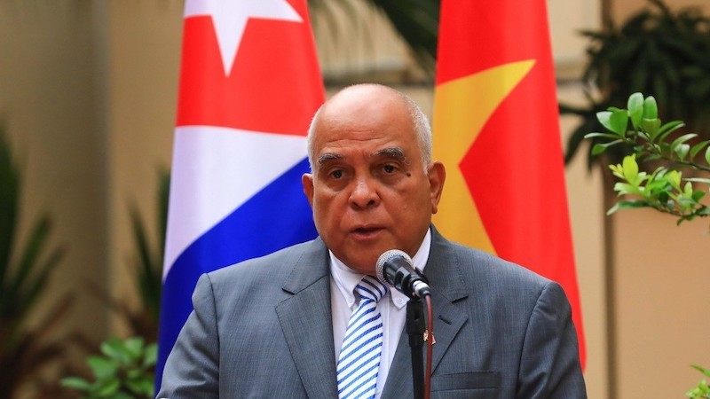 Посол Кубы во Вьетнаме Орландо Николас Эрнандес Гильен. Фото: ВИА