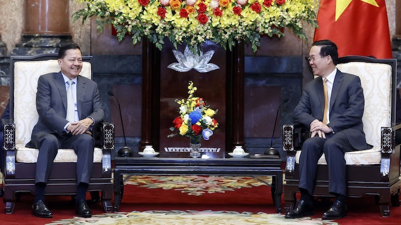 Президент Во Ван Тхыонг и Вице-премьер Камбоджи Нет Савоен. Фото: ВИА