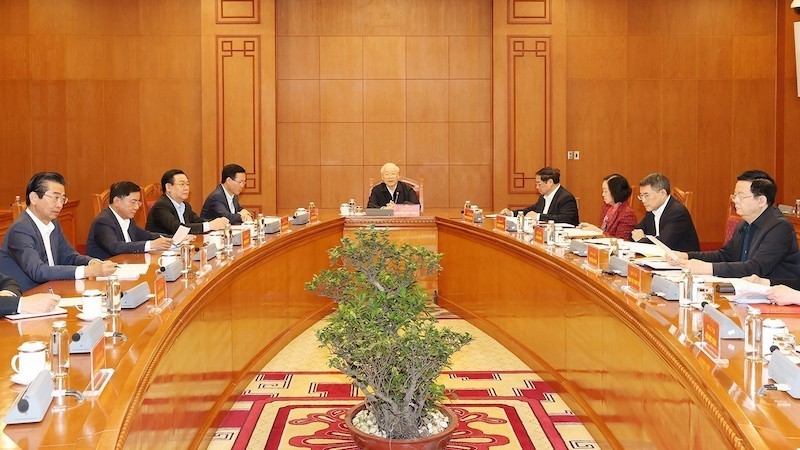 Генеральный секретарь ЦК КПВ Нгуен Фу Чонг выступает на заседании. ФотО: ВИА