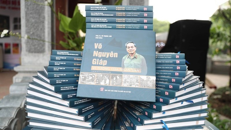 Сборник книг способствует удовлетворению потребностей отечественных и иностранных читателей, желающих изучать жизнь и деятельность генерала армии Во Нгуен Зяпа. 