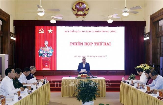 Президент Вьетнама Нгуен Суан Фук выступает на заседании. Фото: VNA