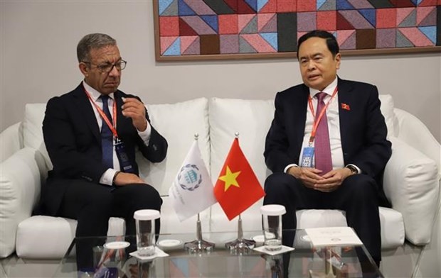 Постоянный заместитель председателя НС Чан Тхань Ман на встрече с Президентом МПС Дуарте Пачеко. Фото: ВИА