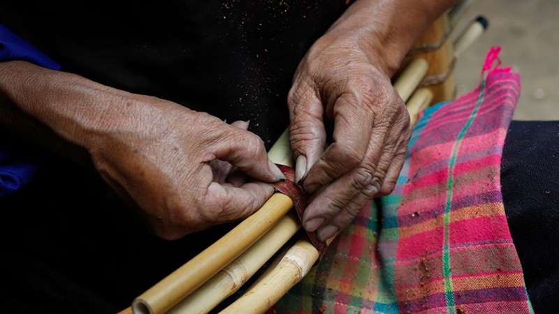 Музыкальный инструмент «кхен» считается «душой» представителей народности Хмонг в высокогорье Мукангтяй провинции Йенбай. Он играет важную роль в культурной, духовной и религиозной жизни народности Хмонг.