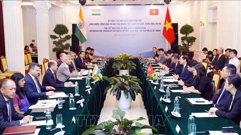 Общий вид 18-го заседания Совместного вьетнамско-индийского комитета по экономическому, торговому и научно-техническому сотрудничеству, 16 октября 2023 г. Фото: ВИА