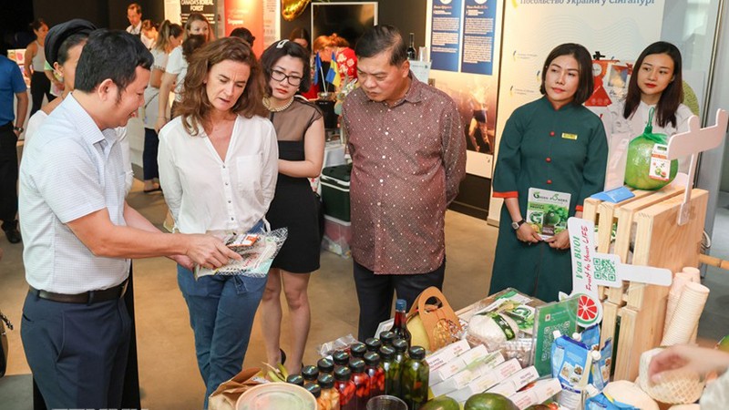 Павильон Вьетнама на Франкоязычном кулинарном фестивале 2024 года привлек большое внимание всех посетителей фестиваля.