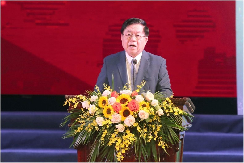 Товарищ Нгуен Чонг Нгиа выступает на церемонии празднования 70-й годовщины революционного кино Вьетнама.