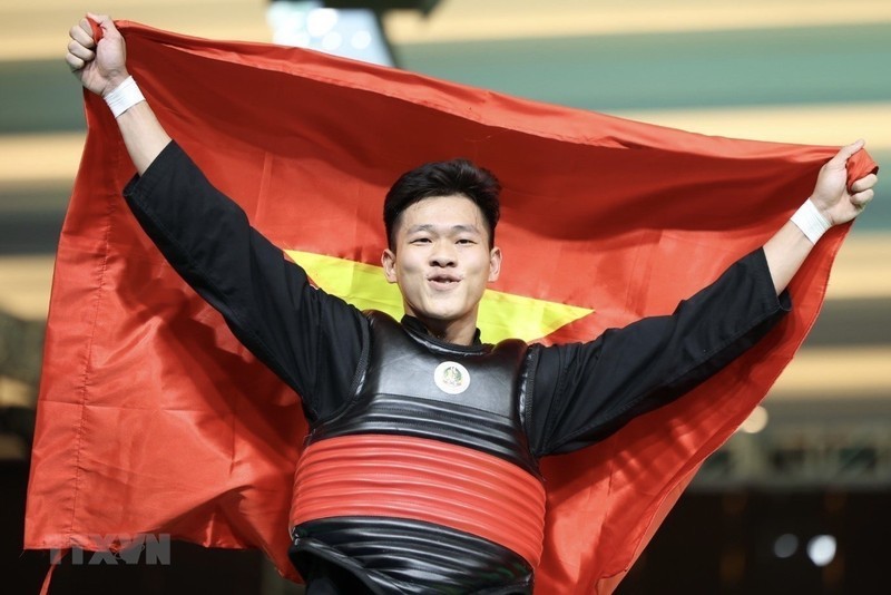 Спортсмен по пенчак-силату Нгуен Тан Шанг выиграл золотую медаль в весовой категории 75-80 кг. Фото: ВИА