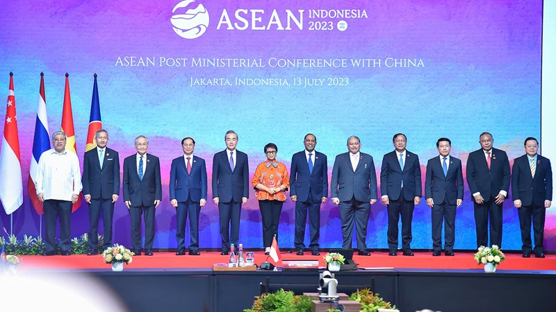 Участники министерской конференции АСЕАН-Китай. Фото: МИД Вьетнама