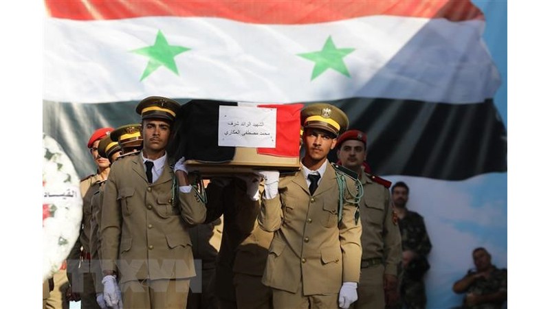 Церемония похорон солдат, погибших в результате теракта в Хомсе, 6 октября 2023 года. Фото: AFP/ВИА