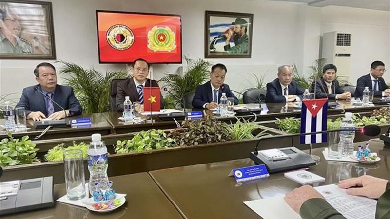 Делегация МОБ Вьетнама на переговорах. Фото: ВИА