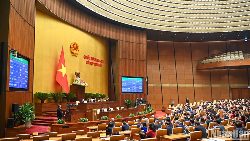 Общий вид церемонии закрытия 6-й сессии Национального собрания XV созыва.