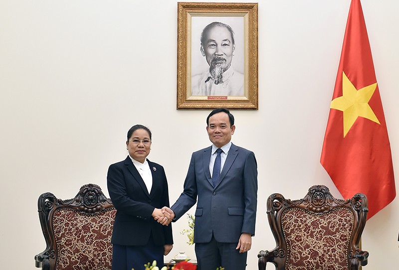 Вице-премьер Чан Лыу Куанг принимает Министра информации, культуры и туризма Лаоса Суансаван Виякет. Фото: VGP