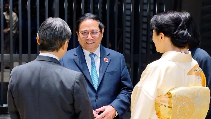 Премьер-министр Фам Минь Тьинь на встрече с Императором Нарухито и Императрицей Японии. Фото: ВИА
