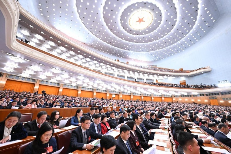 Делегаты на 2-й сессии ВК НПКСК 14-го созыва. Фото: Синьхуа