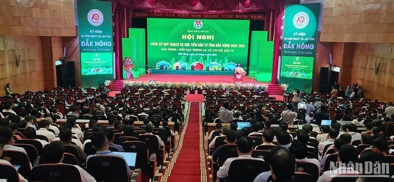 В конференции приняло участие более 700 делегатов и гостей.