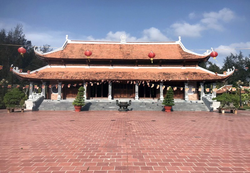 Главный зал монастыря Чуклам в Чавине. Фото: thamhiemmekong.com