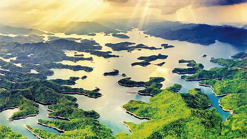 Озеро Тадунг, изюминка национального парка, должно стать ключевой туристической зоной.
