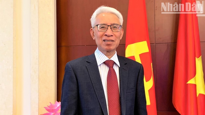 Посол Фам Шао Май. Фото: Хыу Хынг