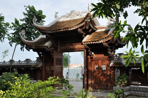 Пагода находится в квартале Суанла района Тэйхо города Ханоя. Фото: chuavannien.vn
