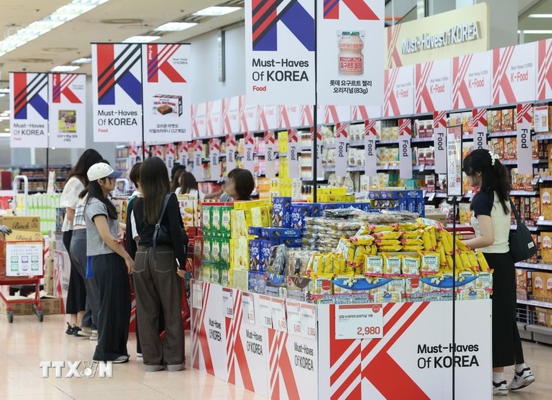 Внутри супермаркета Lotte Mart в Сеуле. Фото: Yonhap/TTXVN