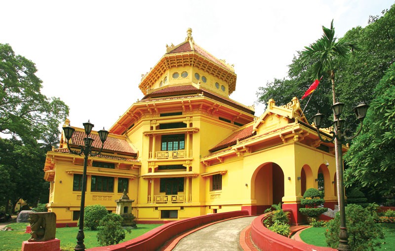 Вид на часть здания Национального исторического музея Вьетнама. Фото: hanoimoi.com.vn 