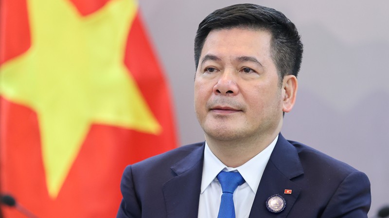 Министр промышленности и торговли Вьетнама Нгуен Хонг Зиен. Фото: VGP