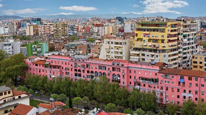 Тирана – столица Албании. Фото: britannica.com