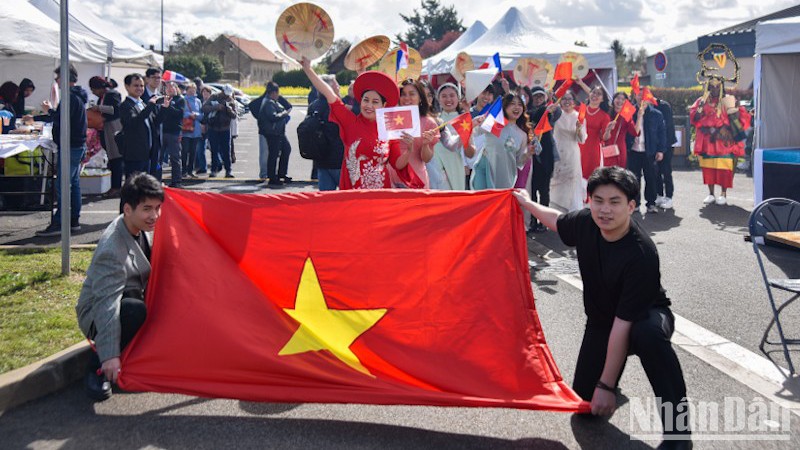 В этом году Вьетнам стал почетным гостем на 5-м Фестивале Франкофонии 2024 года.