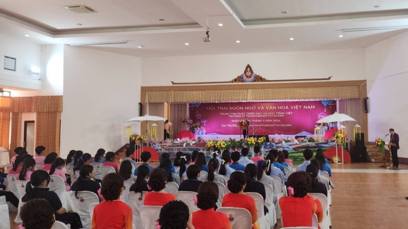 Летний лагерь привлек к участию большое количество учеников из Бангкока и других провинций Таиланда. 