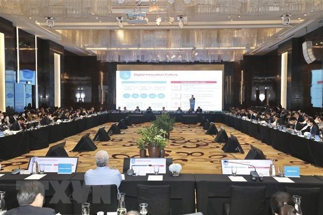 Общий вид пленарного заседания Вьетнамской международной цифровой недели-2022. Фото: VNA