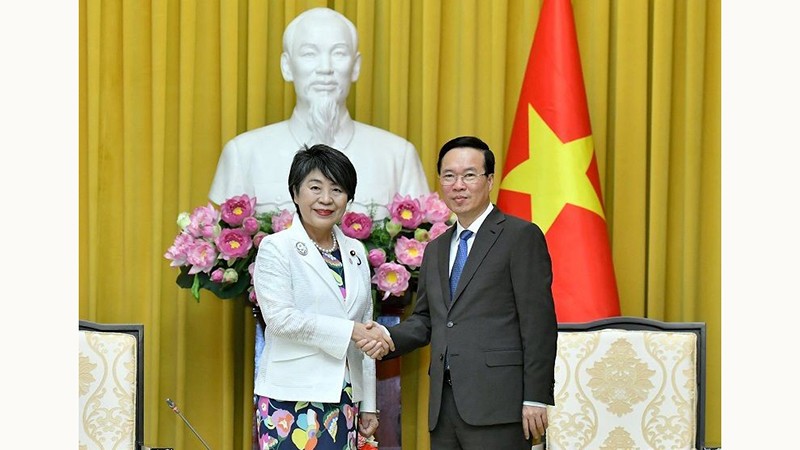 Президент Во Ван Тхыонг и Министр иностранных дел Японии Камикава Ёко. Фото: Данг Кхоа
