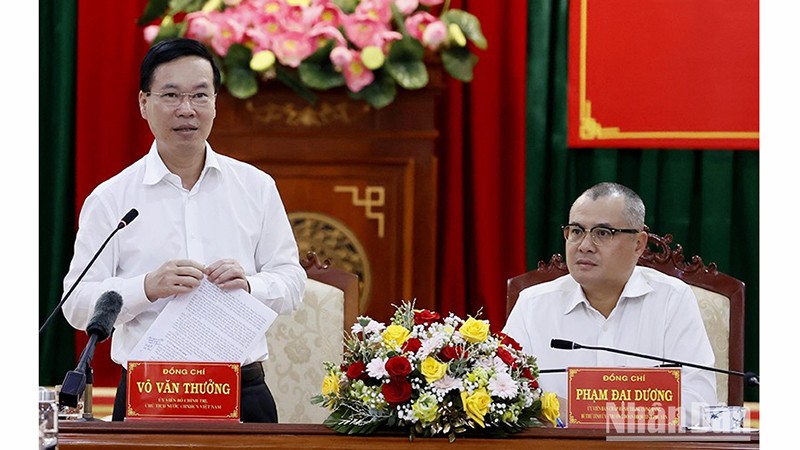 Президент Во Ван Тхыонг выступает на рабочей встрече. Фото: ВИА