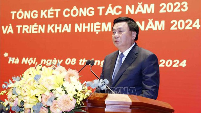 Товарищ Нгуен Суан Тханг выступает на конференции. Фото: ВИА